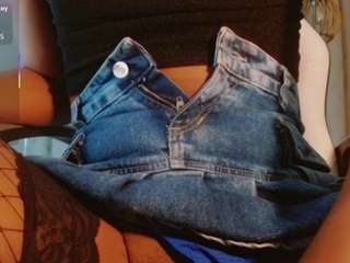 katha-crawford webcam