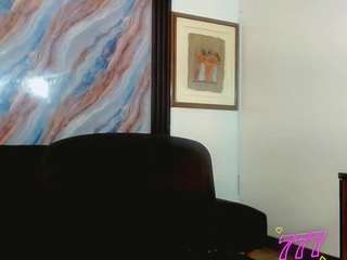 katha-crawford's live room