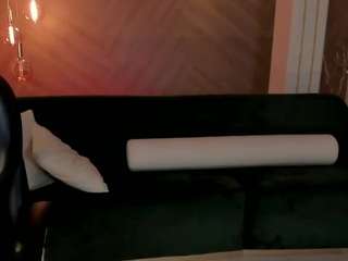 maddisoncollins Live Webcam on CamSoda