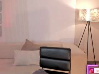 maddisoncollins Live Webcam on CamSoda