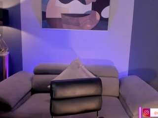 maddisoncollins's CamSoda show and profile