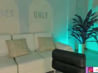 maddisoncollins webcam