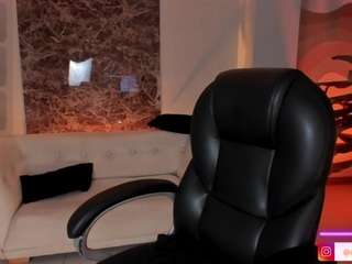 maddisoncollins Live Webcam on CamSoda