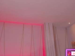 MaddisonCollins live webcam show