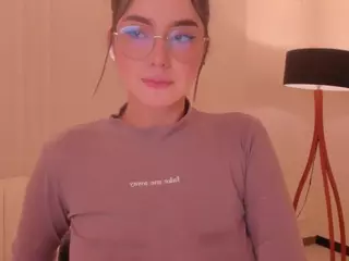 MaddisonCollins's Live Sex Cam Show