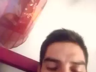 Elcarever's Live Sex Cam Show