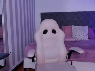 Alahia-Am's Live Sex Cam Show