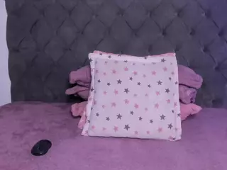 Alahia-Am's Live Sex Cam Show