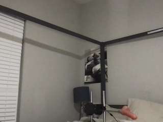 Live webcam model honeysuckles2 on Soda Cams