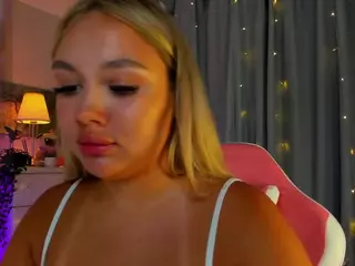 Loneve's Live Sex Cam Show