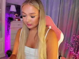 Loneve's Live Sex Cam Show