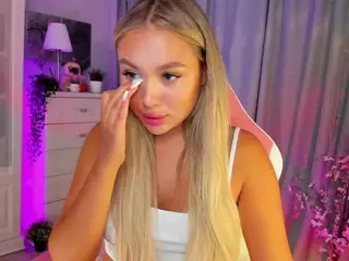 Loneve's Live Sex Cam Show