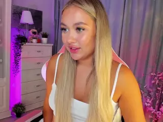 Loneve's Live Sex Cam Show