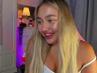 Loneve's Live Sex Cam Show