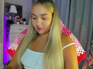 Loneve's Live Sex Cam Show