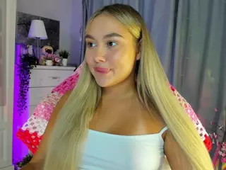 Loneve's Live Sex Cam Show