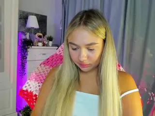 Loneve's Live Sex Cam Show