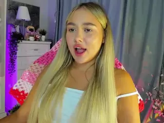 Loneve's Live Sex Cam Show