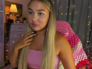 Loneve's Live Sex Cam Show