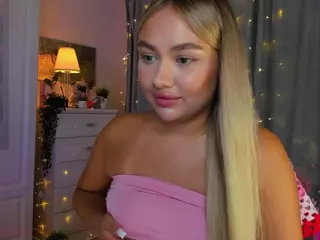 Loneve's Live Sex Cam Show