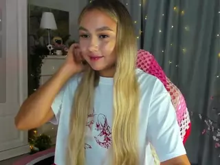 Loneve's Live Sex Cam Show