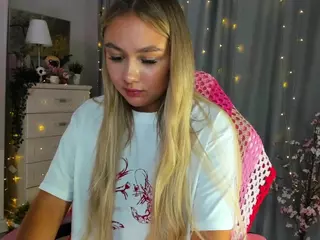 Loneve's Live Sex Cam Show