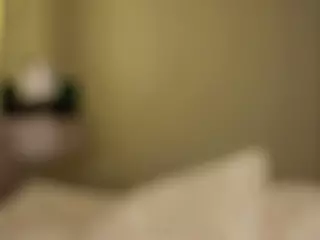 mia-cloudy's Live Sex Cam Show