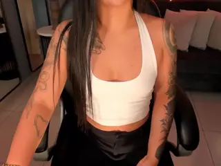 AlanaFord's Live Sex Cam Show