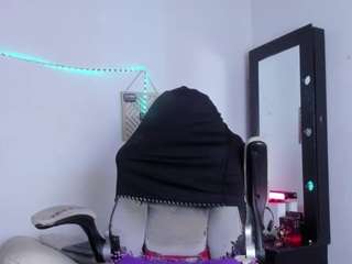 camificher's CamSoda show and profile
