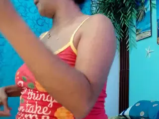EMIASAMANTA18's Live Sex Cam Show