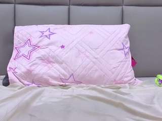 le modèle isabellajrogers est en webcam porno dans un show sur le site camsoda, il possède les tags suivants: ahegao,pov,amateur,heels,lingerie,lovense,lush,naked,oil,orgasm,role play,fetish,sex toys,smoking,spank,squirter,striptease,tattoos,toys,twerk