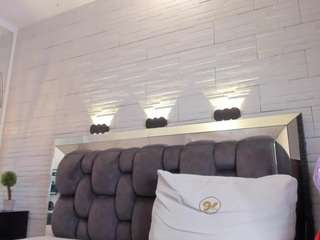 jade-heartt - Live Cam