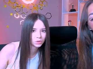 kiki-swan live webcam show