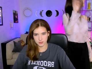 kiki-swan