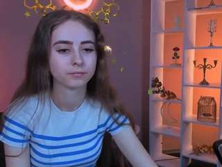 kiki-swan