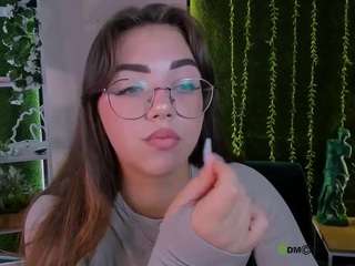 kiki-swan