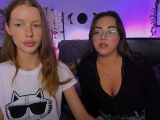 kiki-swan