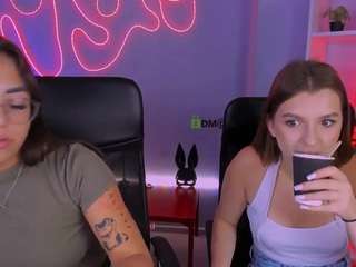 kiki-swan live cam preview