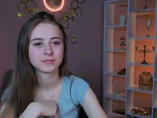 kiki-swan