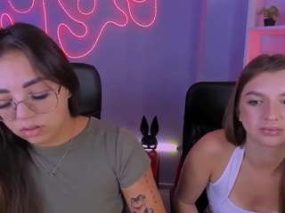 kiki-swan live cam preview