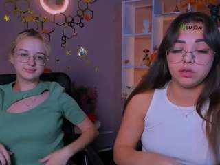 kiki-swan's live room