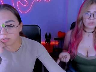 kiki-swan
