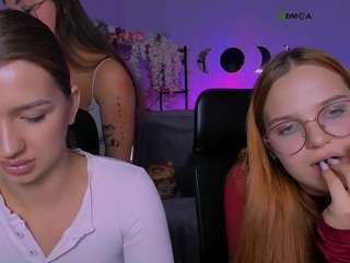 kiki-swan