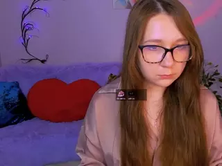 kiki-swan's Live Sex Cam Show