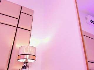 sienastone's CamSoda show and profile