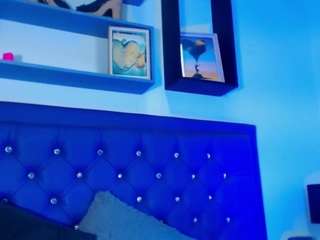 aleja-dolly Live Webcam on CamSoda