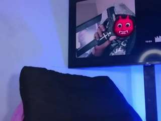 aleja-dolly live cam preview