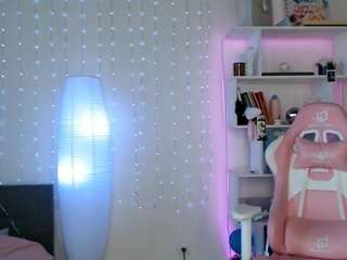 Bella Fox