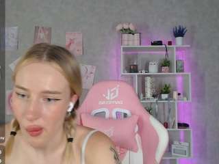  cassie-reed chat room