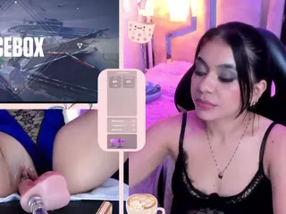 LeahVega's Live Sex Cam Show
